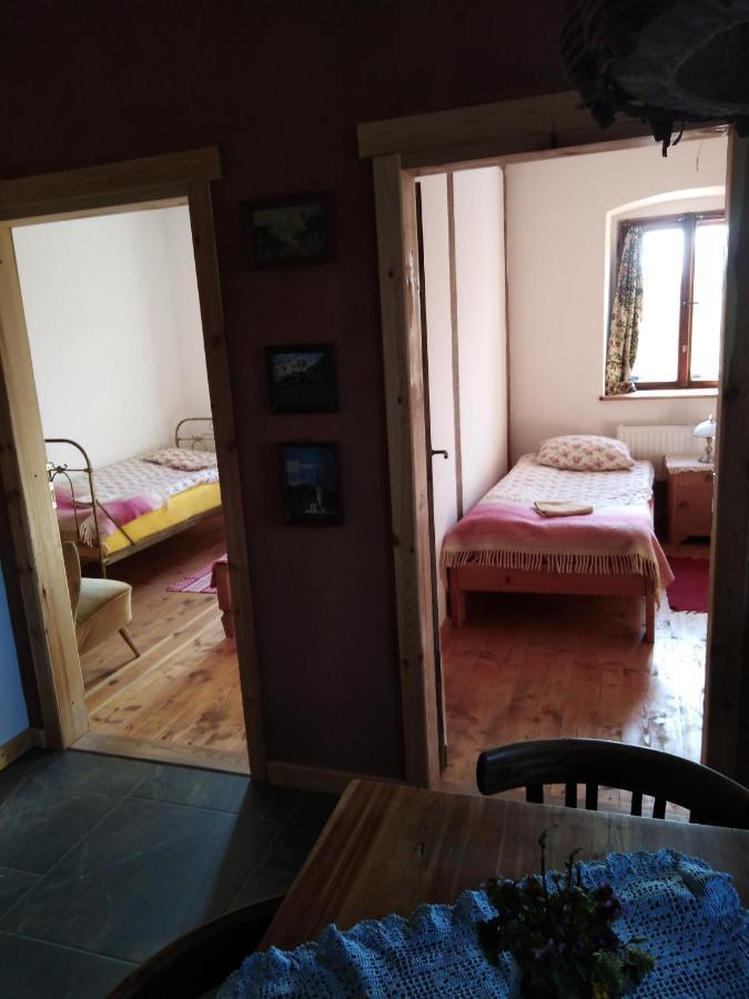 Villa Gosciniec Kaszarnia Kamienne Mirsk Exterior foto